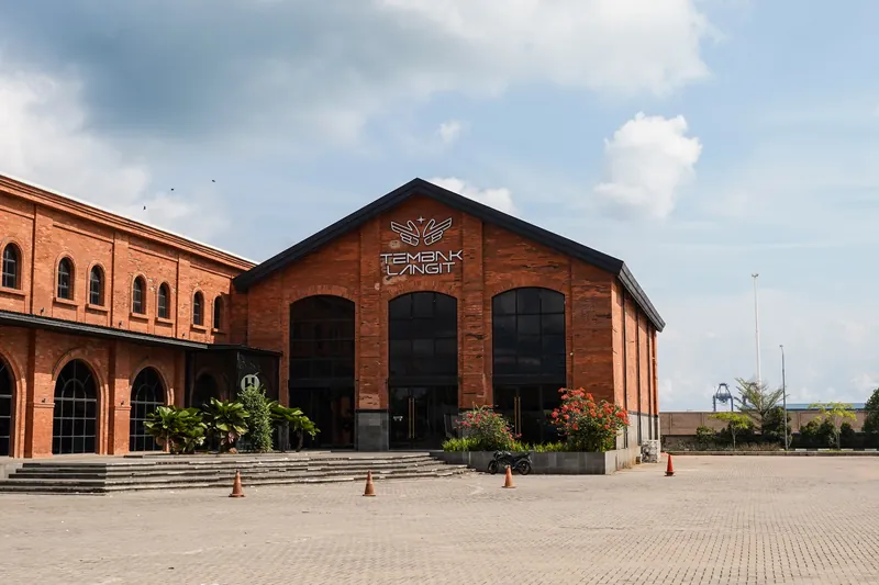 Tembak Langit Club Batam